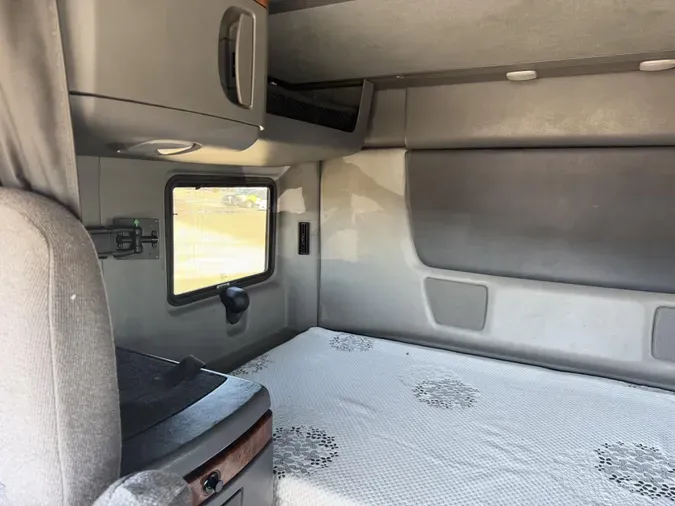 2022 International LT625926b6cb63124572d41bade4201c4991d