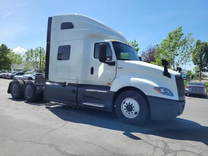 2022 International LT625