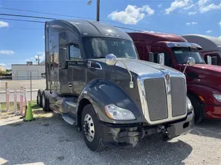 2016 KENWORTH T680