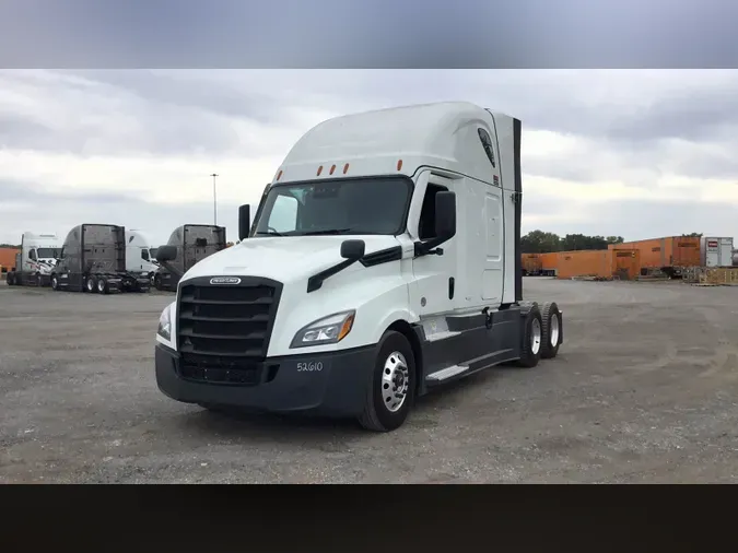 2022 Freightliner Cascadia 126