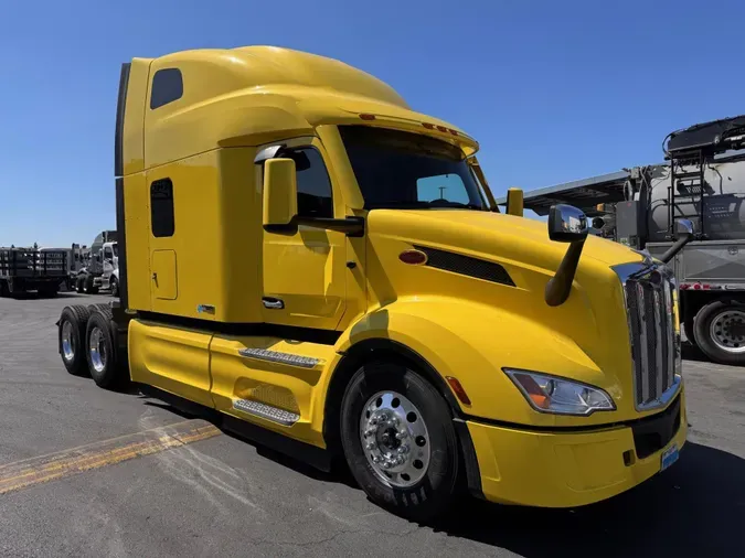 2024 Peterbilt 579