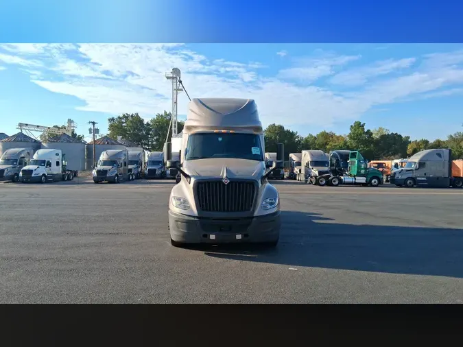 2022 International LT9276e9e8a408d011a301a8f444ff398b