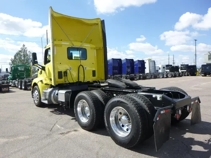 2021 Peterbilt 579