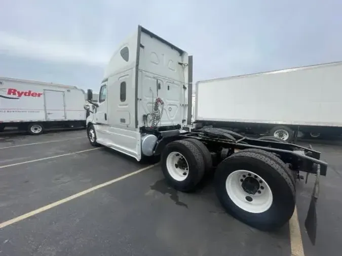 2019 FREIGHTLINER/MERCEDES CASCADIA 125