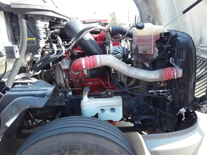 2020 NAVISTAR INTERNATIONAL LT625 SLPR CAB