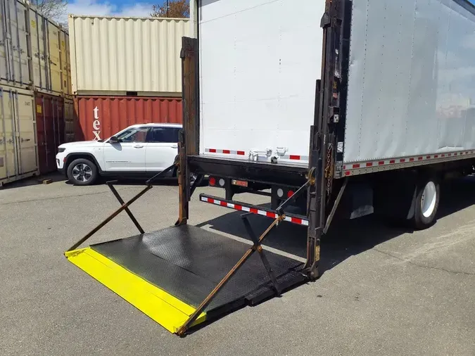 2017 FREIGHTLINER/MERCEDES M2 106928733667f704f2d5b2ced9f4429be4a