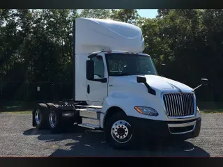 2019 INT LT625 6x4