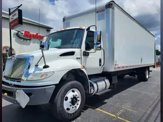 2020 NAVISTAR INTERNATIONAL MV607 (4X2)