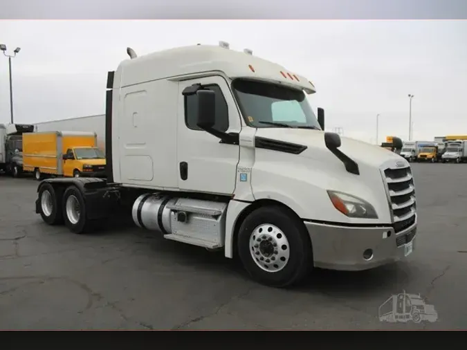 2019 FREIGHTLINER CASCADIA 126928b8d9b352751675f1fb7e1dd1195eb