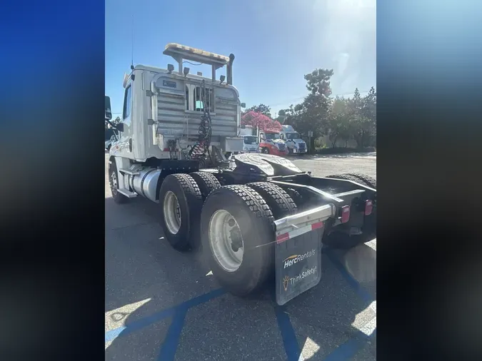 2019 FREIGHTLINER/MERCEDES CASCADIA 125