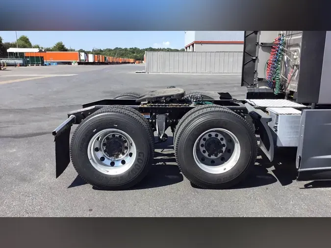 2023 Freightliner Cascadia 1269290812298f55fbcada96aa391c86a22