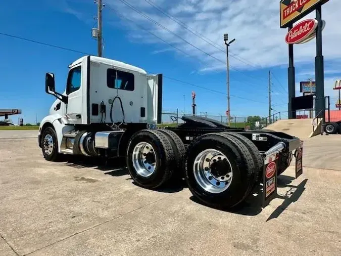 2021 Peterbilt 579