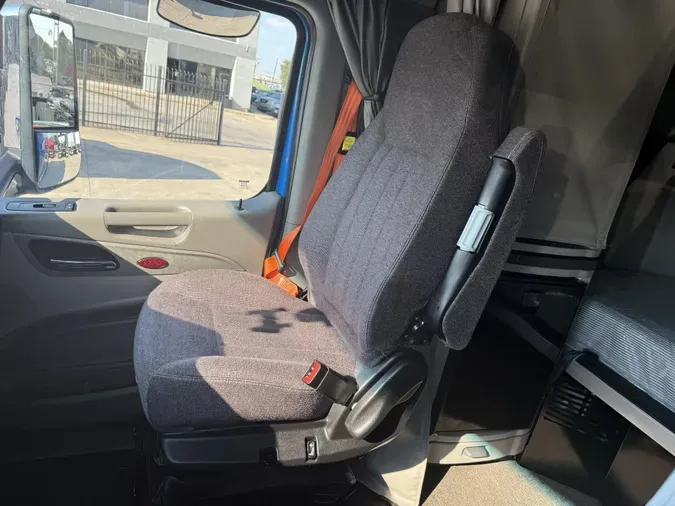 2021 Peterbilt 579