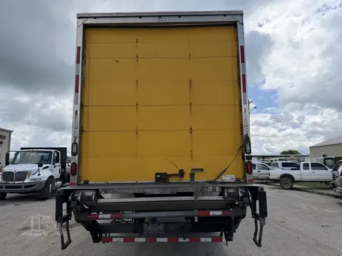 2015 FREIGHTLINER BUSINESS CLASS M2 1069295d43cfeefa8623c3268222fa4d6bd