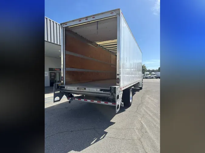 2020 FREIGHTLINER/MERCEDES M2 106