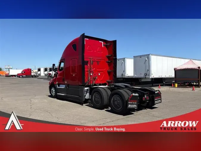 2022 FREIGHTLINER CA126
