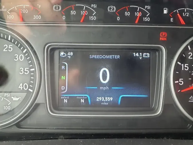 2020 NAVISTAR INTERNATIONAL MV607 (4X2)