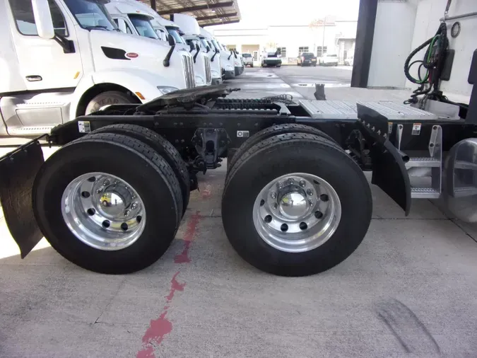 2020 Peterbilt 579