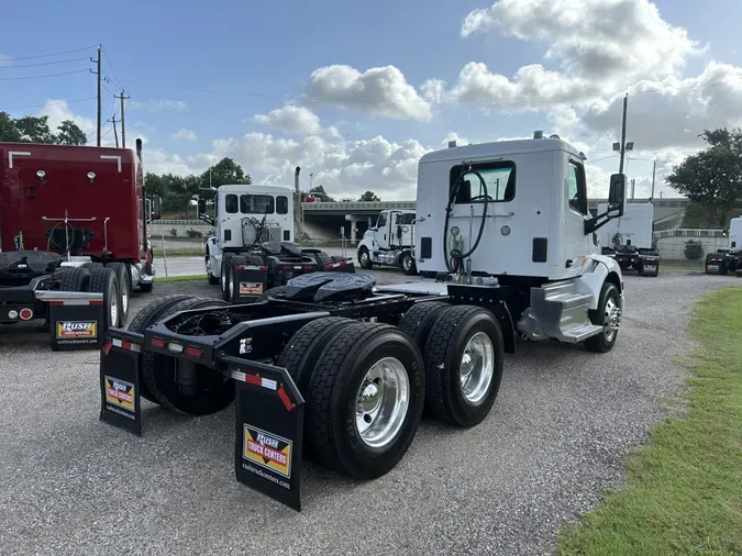 2020 Peterbilt 579