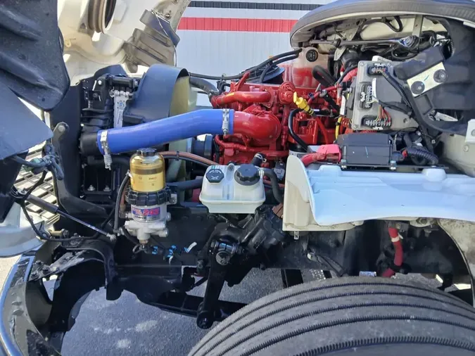 2021 FREIGHTLINER/MERCEDES M2 106