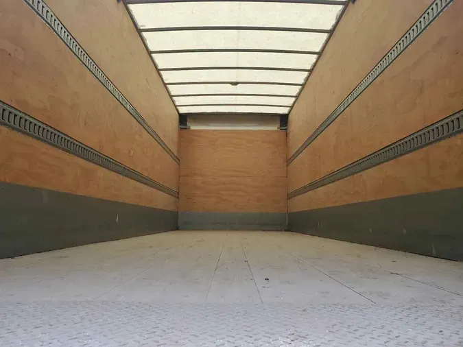 2020 HINO 268