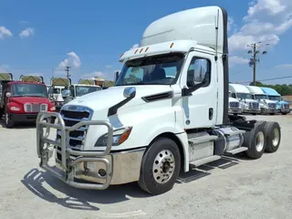 2020 FREIGHTLINER/MERCEDES NEW CASCADIA PX12664