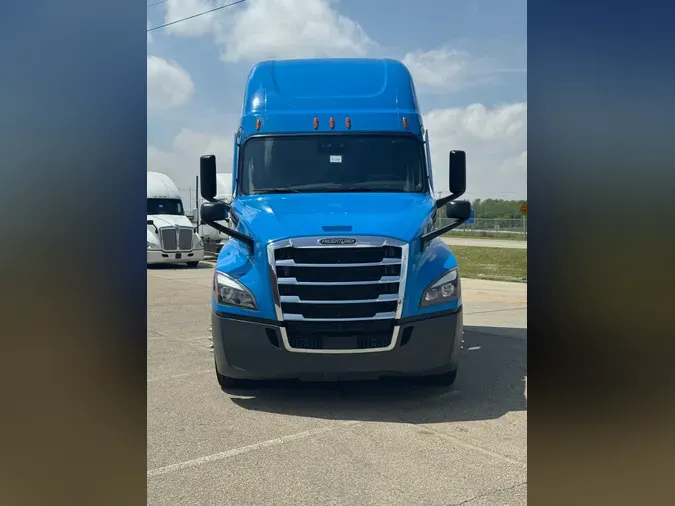 2023 FREIGHTLINER Cascadia 12692ac57421c0d52c744ece21c32ff90aa