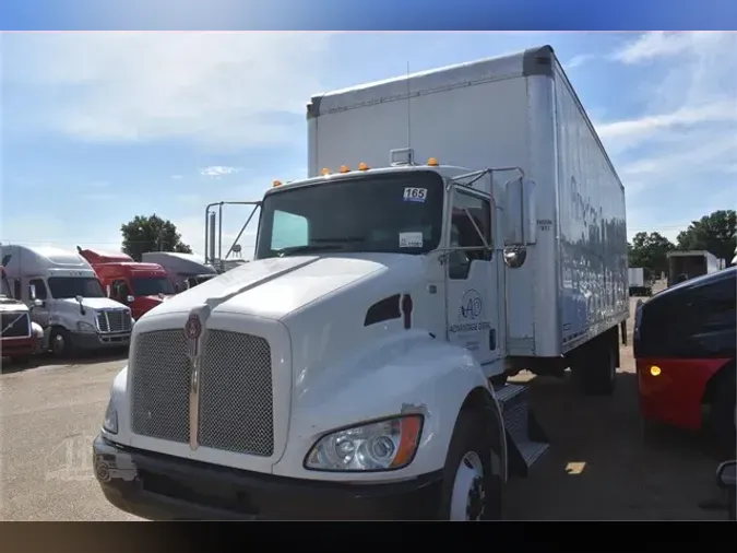 2016 KENWORTH T370