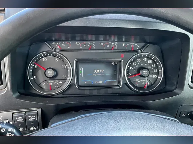 2019 INT LT625 6x4