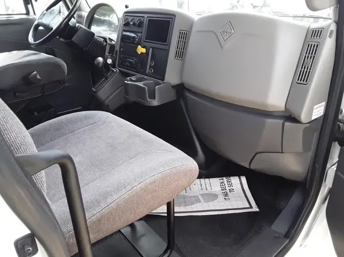 2019 NAVISTAR INTERNATIONAL 4300