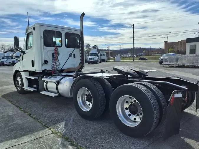2021 FREIGHTLINER/MERCEDES NEW CASCADIA PX12664