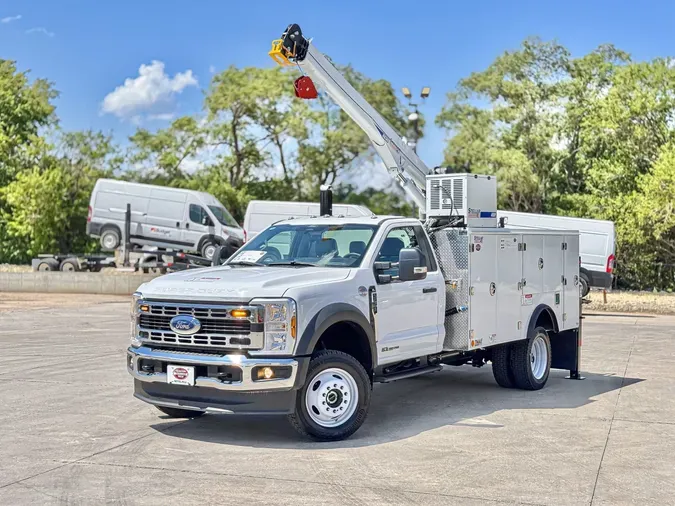 2024 FORD F-550 XL