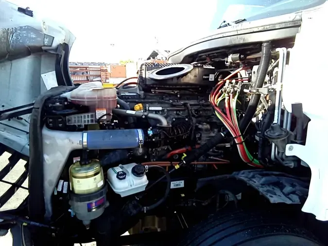 2022 Freightliner Cascadia 126