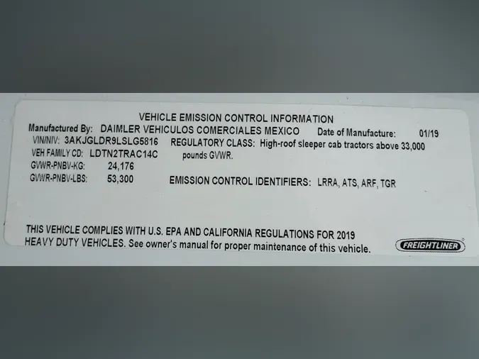 2020 FREIGHTLINER/MERCEDES CASCADIA 12592bb76c0f91ee2ecece17d2554189eae