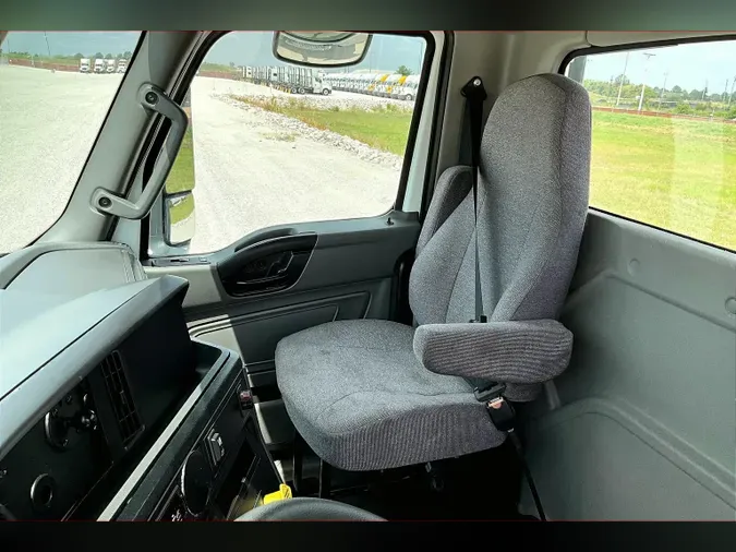 2020 INT LT625 6x4