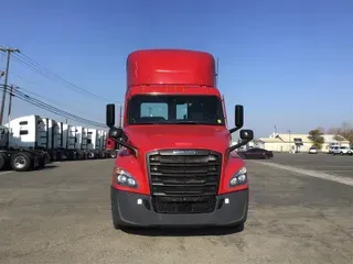 2021 FREIGHTLINER CA126