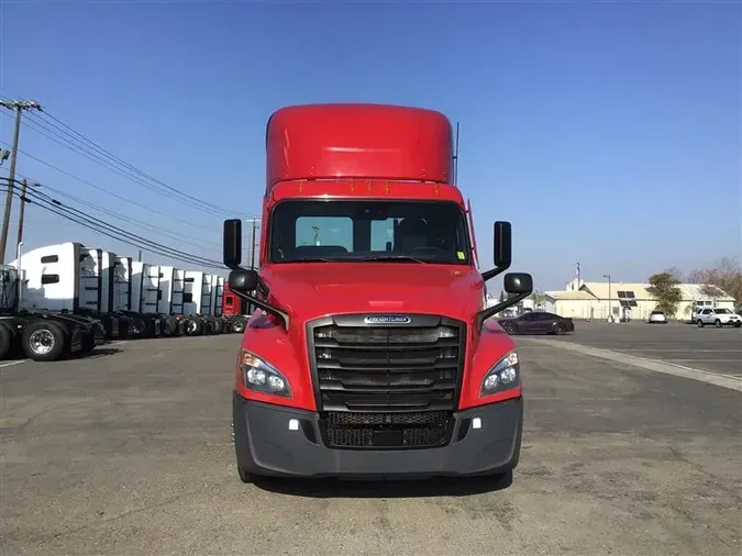 2021 FREIGHTLINER CA12692bbb19285ad3bdef56026f8df61c086