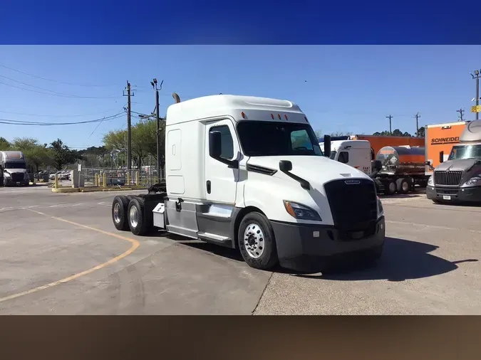 2020 Freightliner Cascadia 12692be689c9a2586899f695a6c9a9a6411