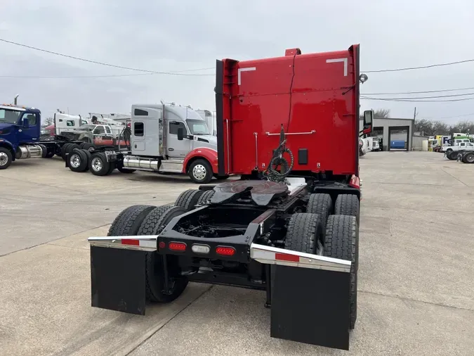 2021 Peterbilt 579