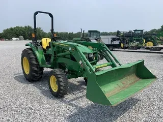2019 John Deere 4044M