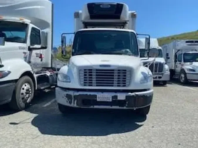 2017 FREIGHTLINER/MERCEDES M2 106