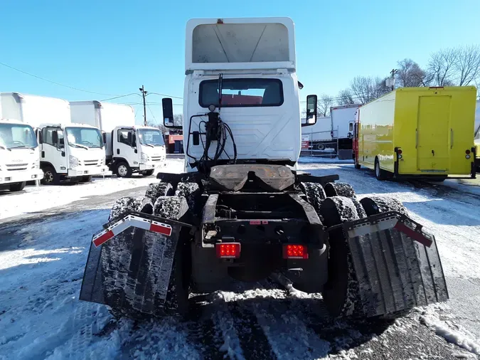 2019 NAVISTAR INTERNATIONAL LT625 DAYCAB T/A