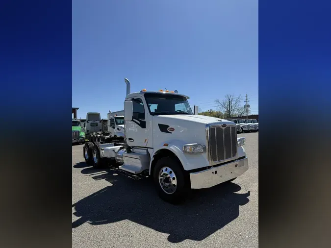 2019 Peterbilt 567