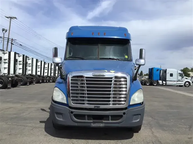 2017 FREIGHTLINER CASCADIA92ce2d36fd0c0f76b076fdb912ffcc3b