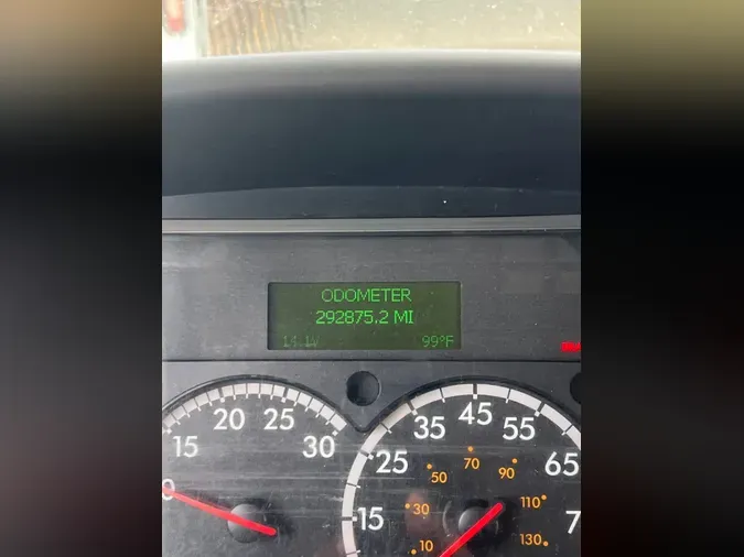 2019 FREIGHTLINER M2 106