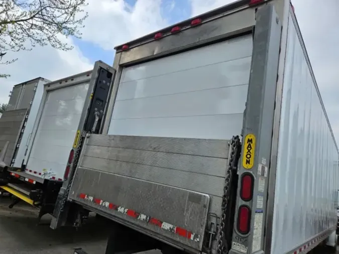 2019 FREIGHTLINER/MERCEDES M2 106