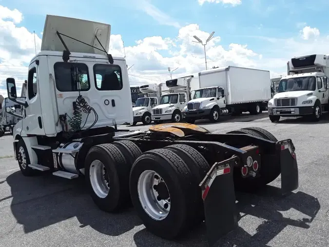 2019 FREIGHTLINER/MERCEDES NEW CASCADIA PX12664