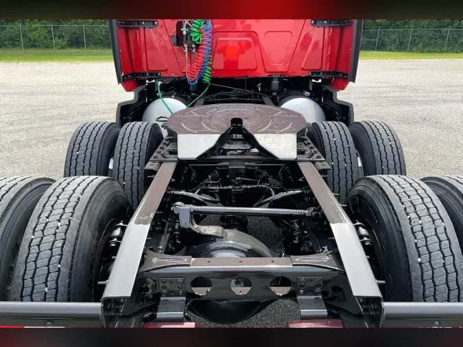 2023 INT LT625 6X4