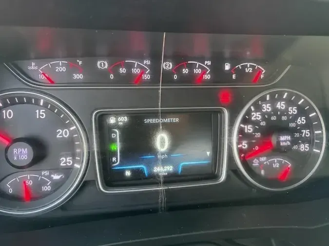 2019 International LT625