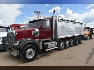 2016 FREIGHTLINER CORONADO 122 SD